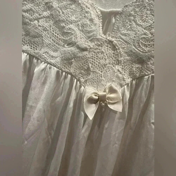 Vintage shadowline ivory bow and lace detail midi chemise slip lingerie nightie - Picture 5 of 11